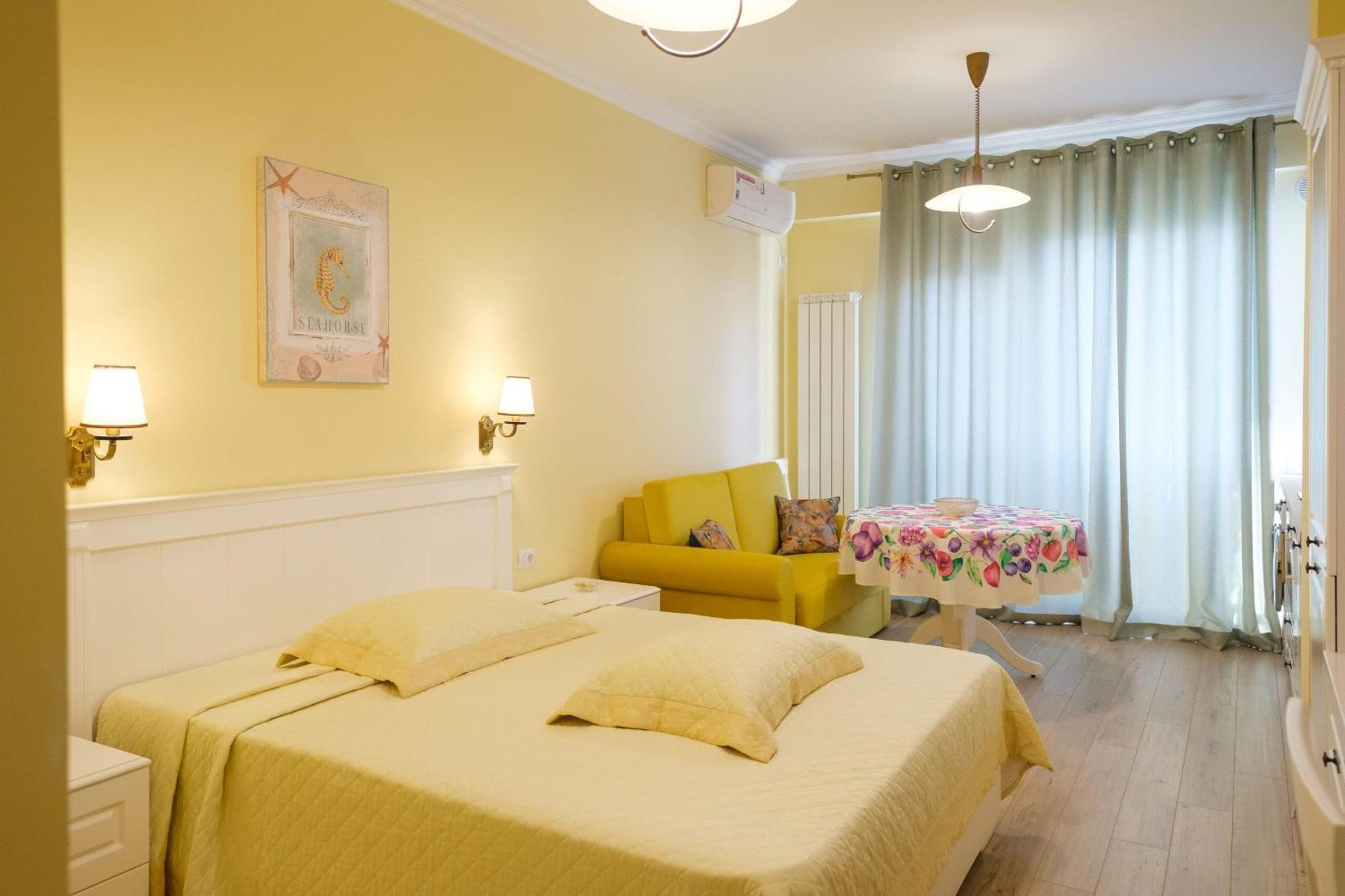 Solid Residence Apartamente Mamaia Luaran gambar